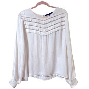 White House black market, off-white blouse, XL
